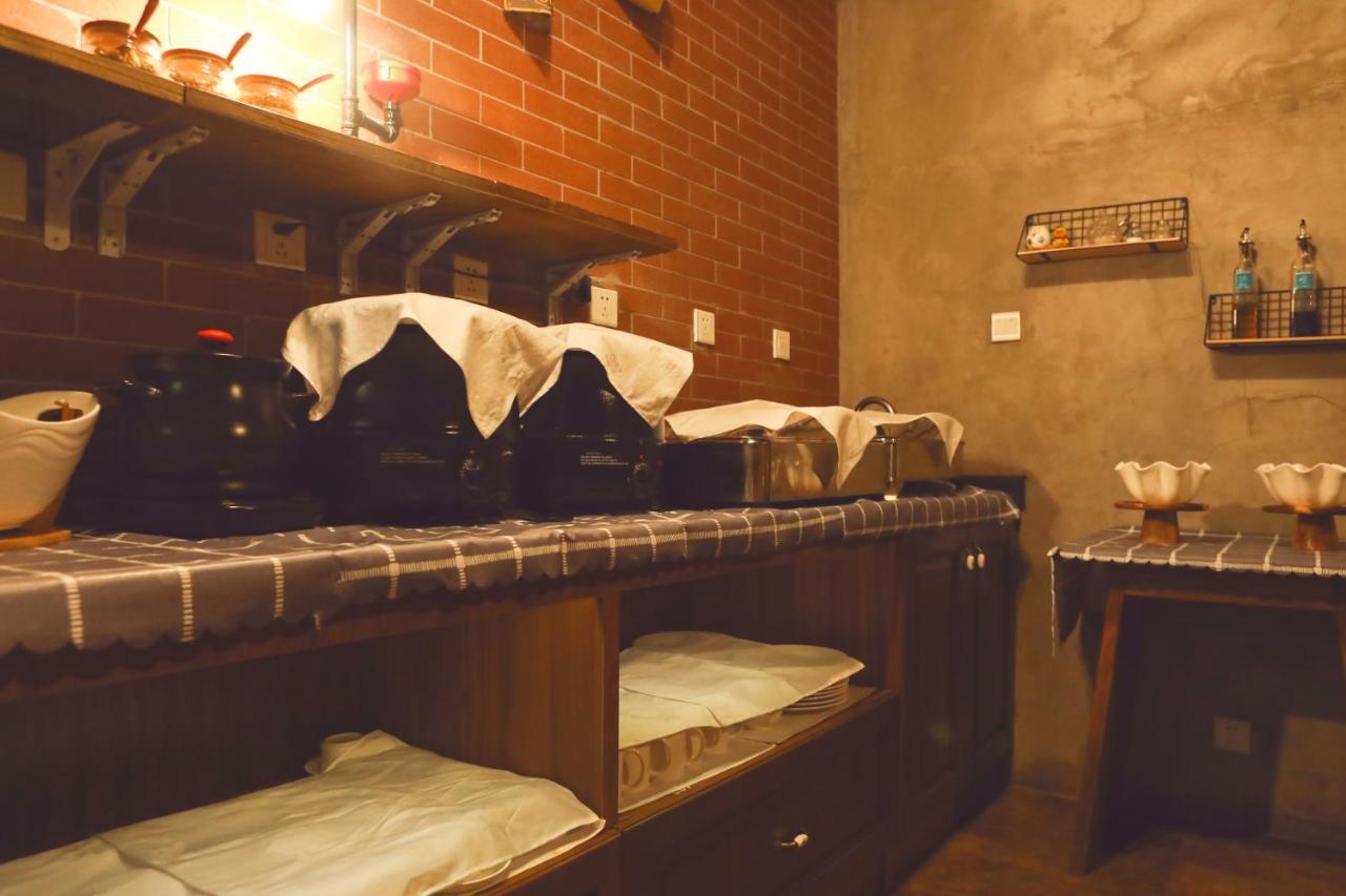 Nostalgia Hotel Beijing- Yonghe Lama Temple Buitenkant foto
